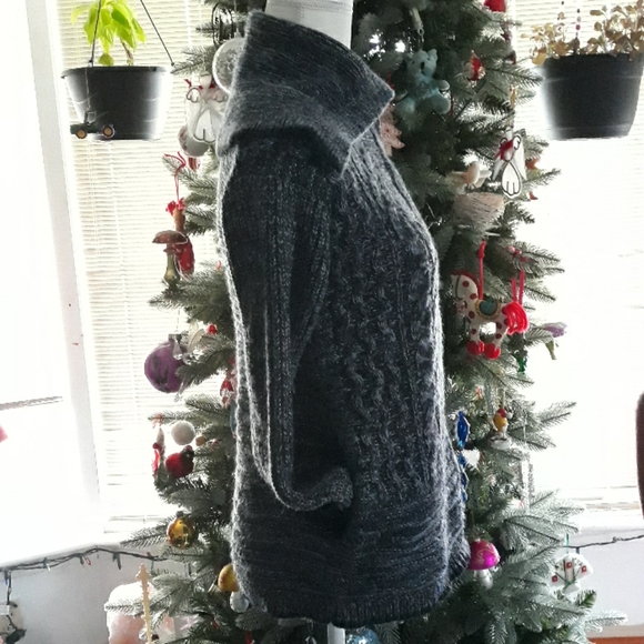 Simply Vera Vera Wang blue snap button sweater - Picture 6 of 8